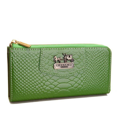 Coach Madison Continental Zip In Croc Embossed Large Green Walle